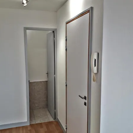 Casterneau3 Apartamento