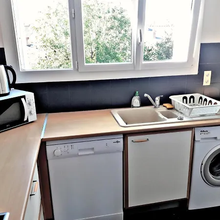 Casterneau3 شقة *