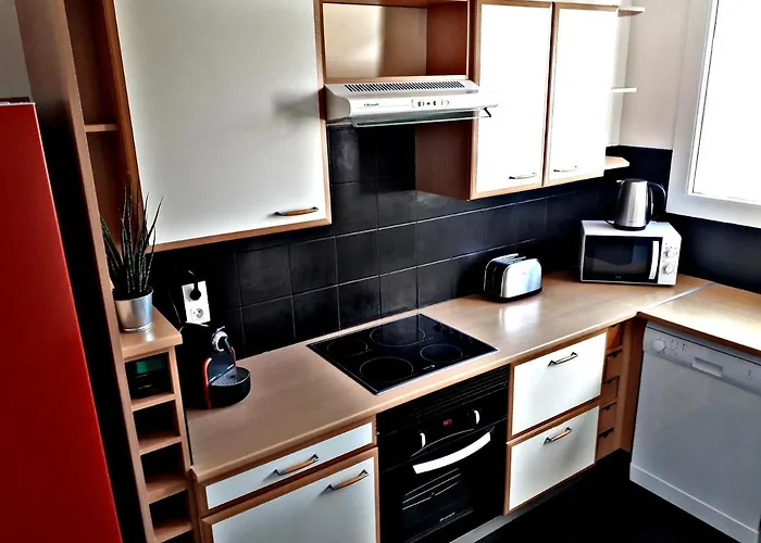 Apartment Casterneau3 *